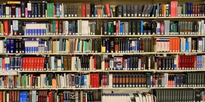 BIBLIOTEKOZNAWSTWO Z INFORMACJĄ NAUKOWĄ